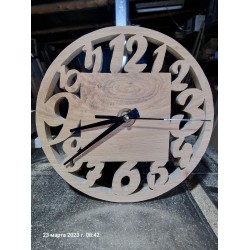 Декоративные часы из дерева А-8